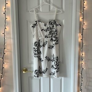 Women’s J. Crew embroidered dress